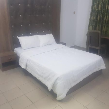 Febson Hotel Abuja Exterior photo